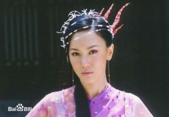 郭妃丽(Phyllis Quek)红孩儿图片图册