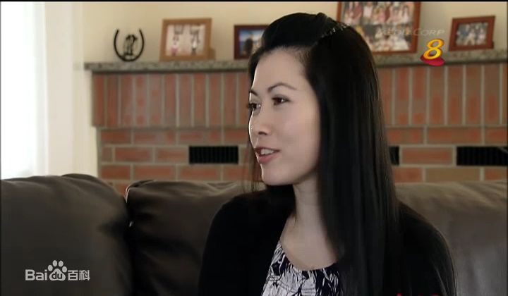 朱乐玲(Madeline Chu)2012年电视访问性感图片图集