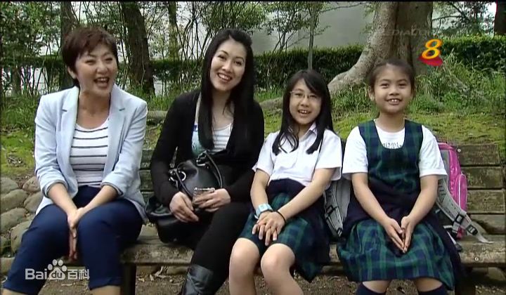 朱乐玲(Madeline Chu)2012年电视访问性感图片图集