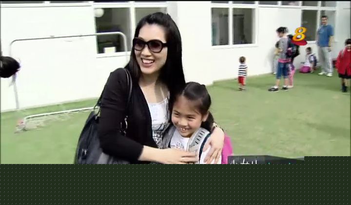 朱乐玲(Madeline Chu)2012年电视访问性感图片图集