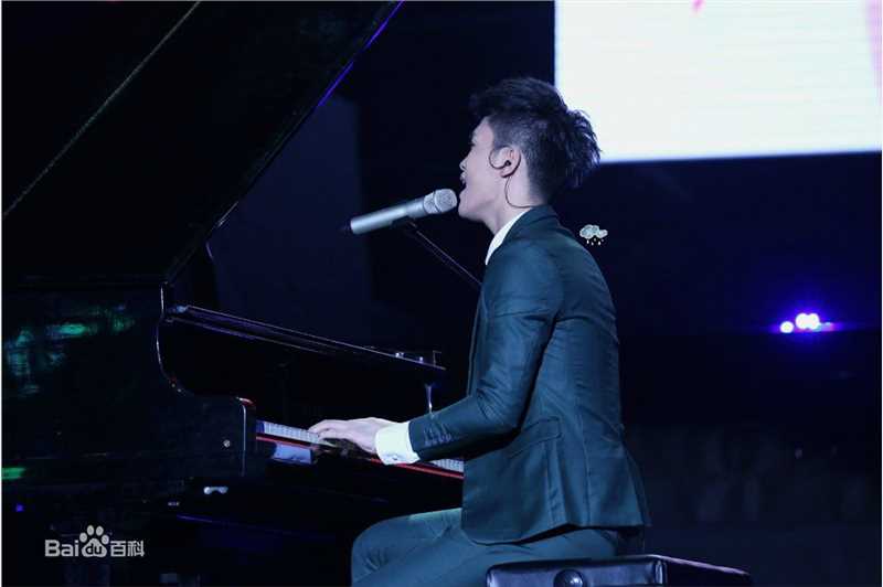 宁桓宇(Huanyu Ning)演唱会图集性感图片图集