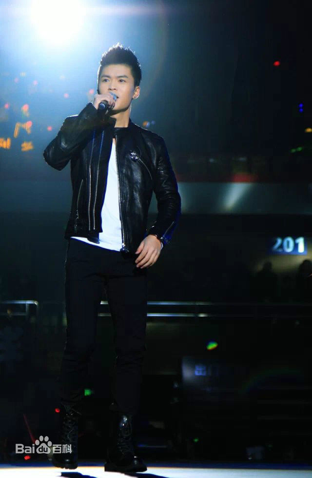 宁桓宇(Huanyu Ning)演唱会图集性感图片图集