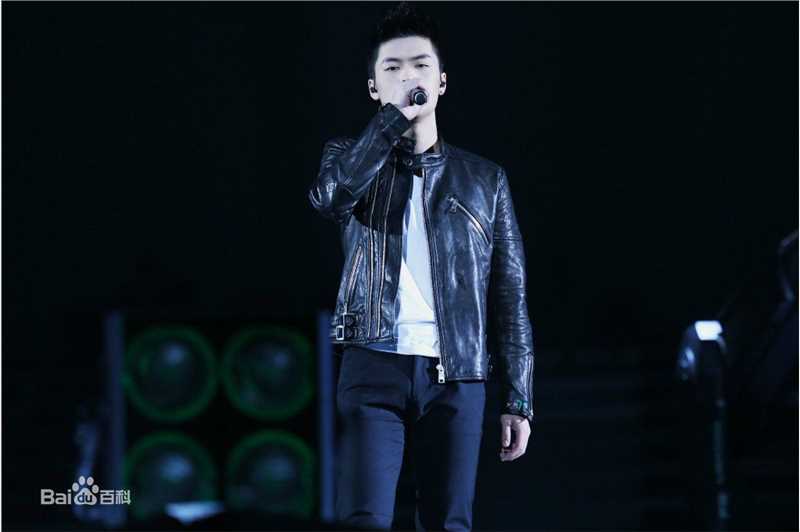 宁桓宇(Huanyu Ning)演唱会图集性感图片图集