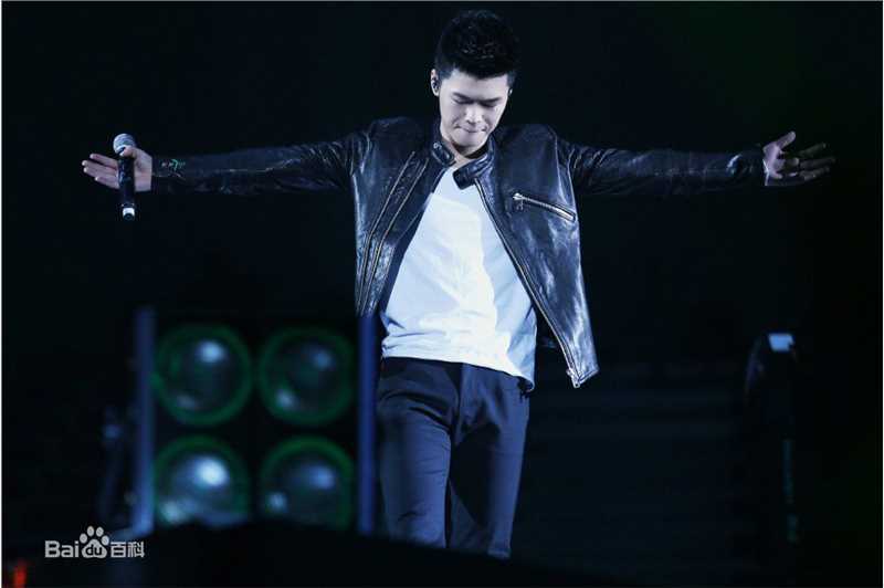 宁桓宇(Huanyu Ning)演唱会图集性感图片图集