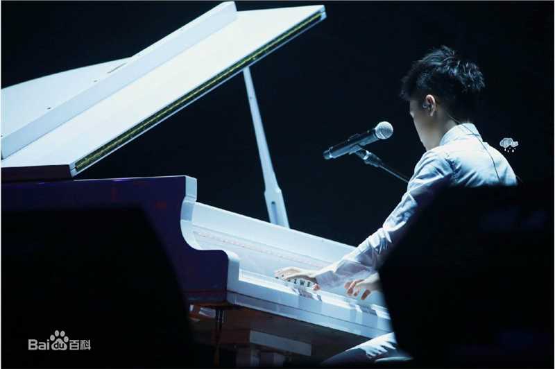 宁桓宇(Huanyu Ning)演唱会图集性感图片图集