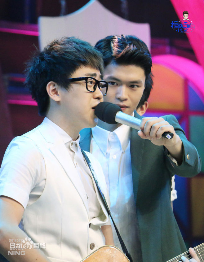 宁桓宇(Huanyu Ning)综艺访谈图集前后照片