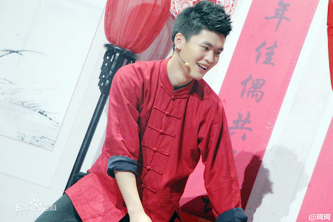 宁桓宇(Huanyu Ning)综艺访谈图集前后照片