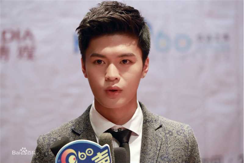 宁桓宇(Huanyu Ning)前后照片