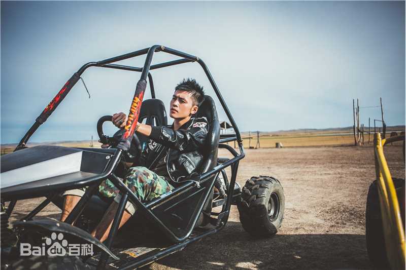 宁桓宇(Huanyu Ning)最全杂志拍摄相册