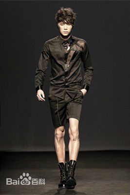 张驰(CHIZHANG)CHI ZHANG 2011 SS生活照