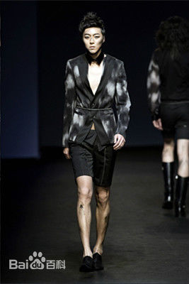 张驰(CHIZHANG)CHI ZHANG 2011 SS生活照