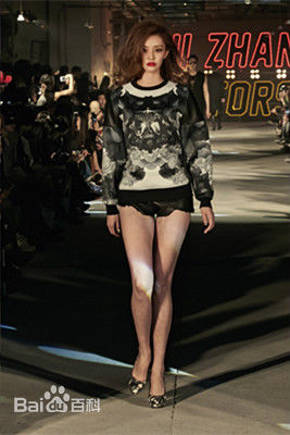 张驰(CHIZHANG)CHI ZHANG 2014 AW前后照片