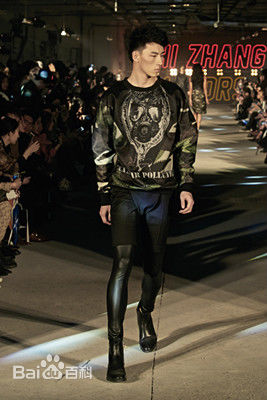 张驰(CHIZHANG)CHI ZHANG 2014 AW前后照片