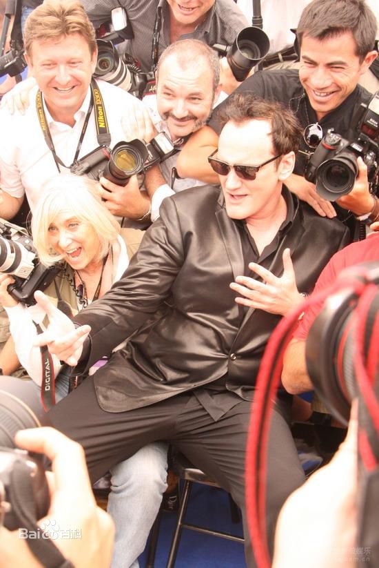 最新昆汀·塔伦蒂诺(Quentin Tarantino)性感图片