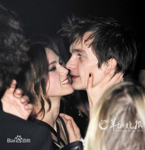 鲁伯特·弗兰德(Rupert Friend)鲁伯特素颜照壁纸