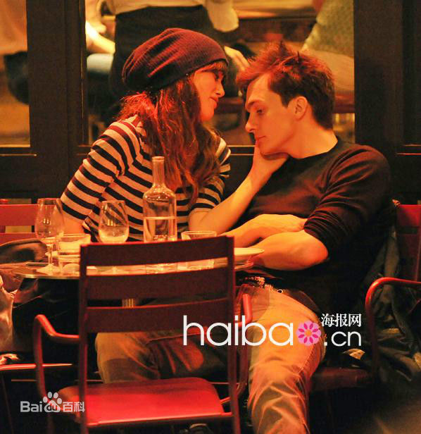 鲁伯特·弗兰德(Rupert Friend)鲁伯特素颜照壁纸