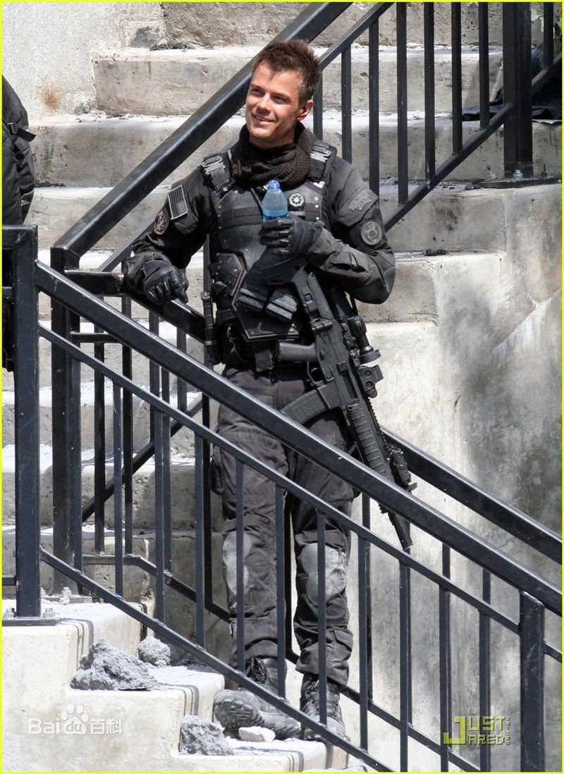 乔什·杜哈明(Josh Duhamel)精彩图册