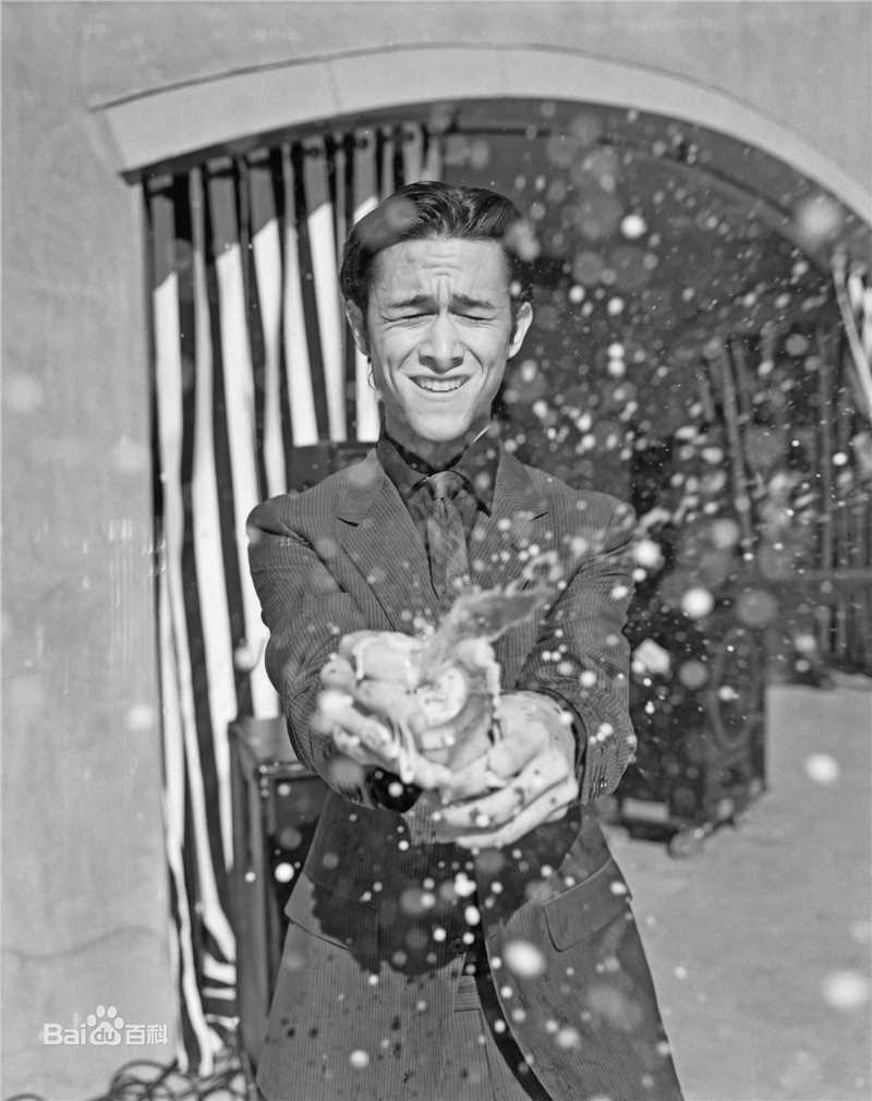 最全约瑟夫·高登-莱维特(Joseph Gordon-Levitt)精彩图册