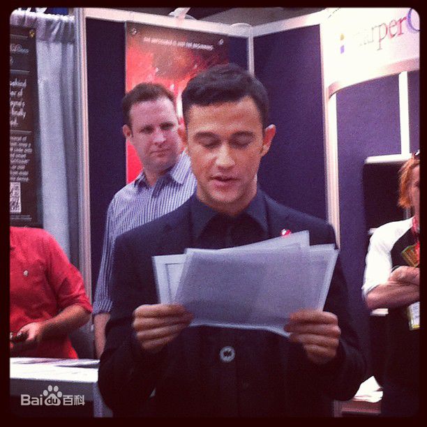 精选约瑟夫·高登-莱维特(Joseph Gordon-Levitt)精彩图册