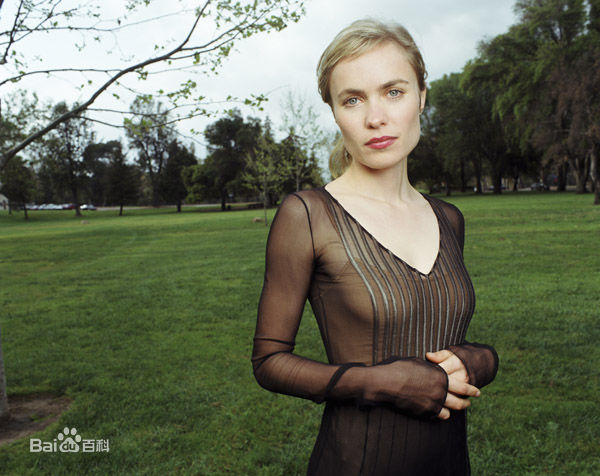 拉妲·米歇尔(Radha Mitchell)拉妲·米契尔精彩图册