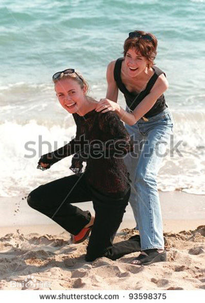 拉妲·米歇尔(Radha Mitchell)拉妲·米契尔精彩图册