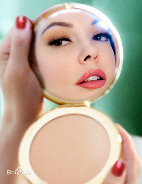 最新罗丝·麦高恩(Rose McGowan)精彩图册