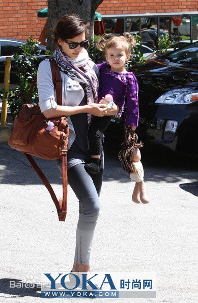 杰西卡·阿尔芭(Jessica Alba)生活中的杰西卡壁纸壁纸