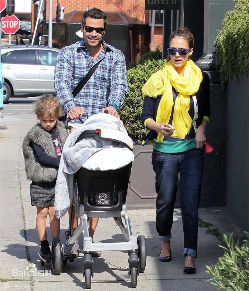 最新杰西卡·阿尔芭(Jessica Alba)精彩图册