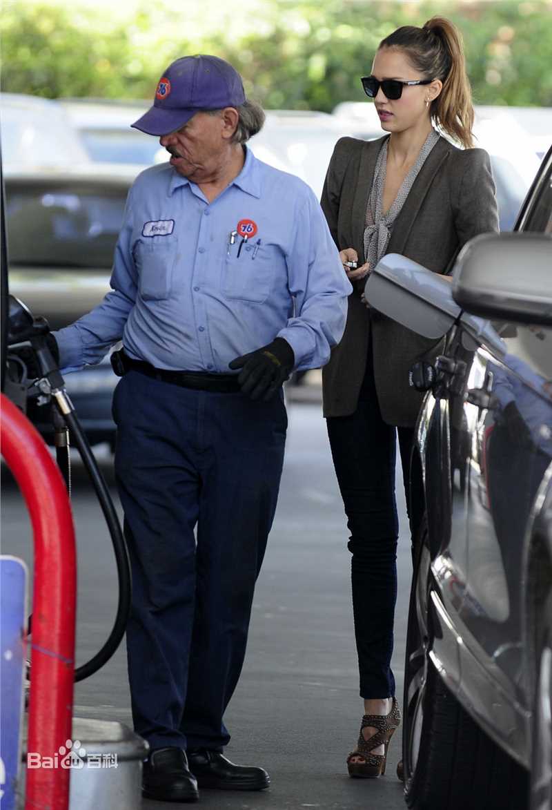 最新杰西卡·阿尔芭(Jessica Alba)精彩图册1