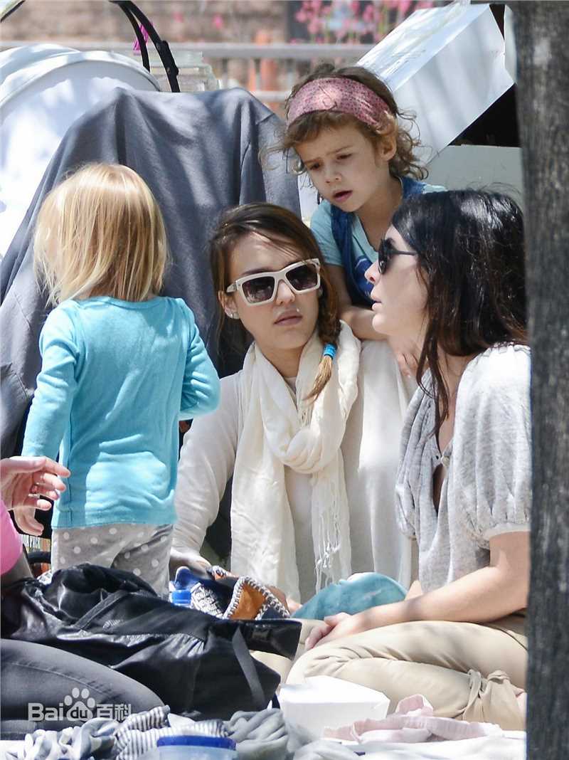 最新杰西卡·阿尔芭(Jessica Alba)精彩图册2