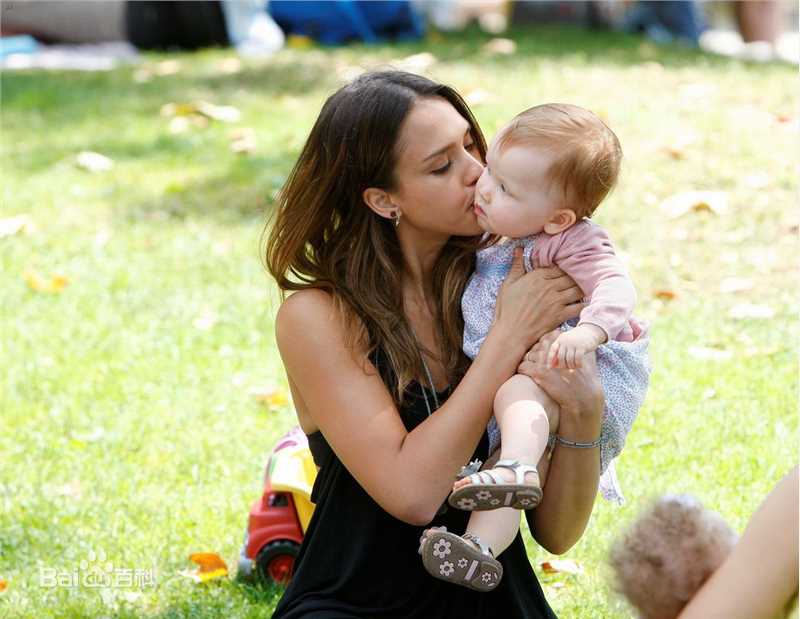 精选杰西卡·阿尔芭(Jessica Alba)精彩图册1