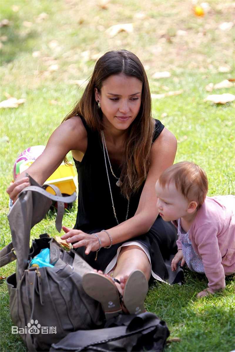 精选杰西卡·阿尔芭(Jessica Alba)精彩图册1