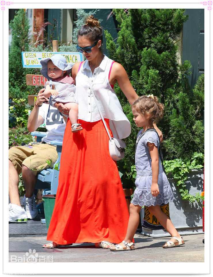 最新杰西卡·阿尔芭(Jessica Alba)精彩图册