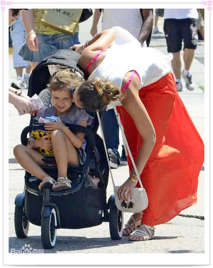 最新杰西卡·阿尔芭(Jessica Alba)精彩图册