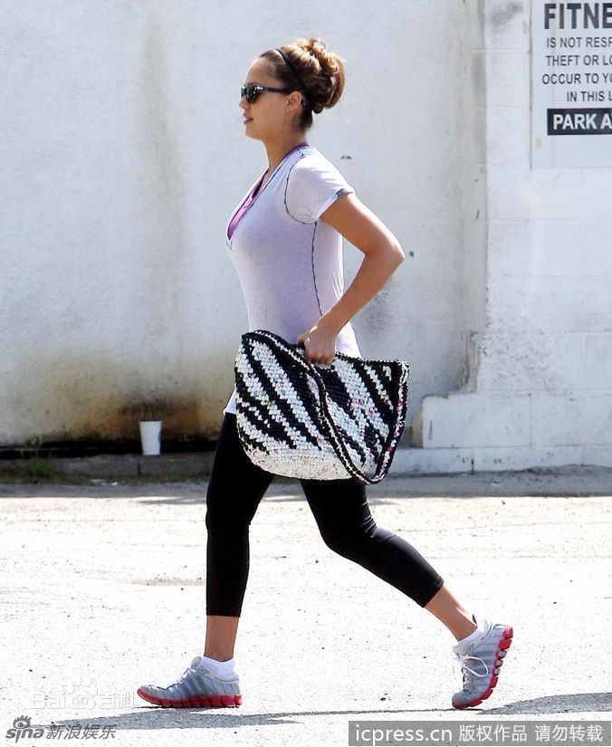 杰西卡·阿尔芭(Jessica Alba)精彩图册