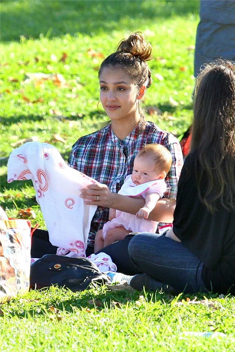 精选杰西卡·阿尔芭(Jessica Alba)精彩图册2