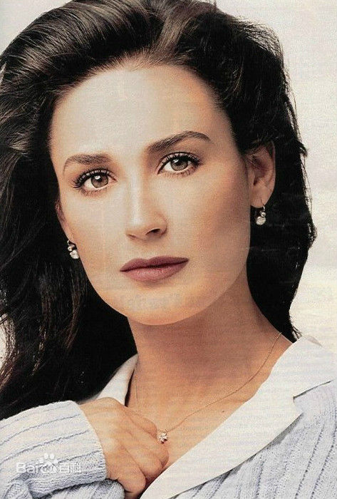 最新黛米·摩尔(Demi Moore)性感图片