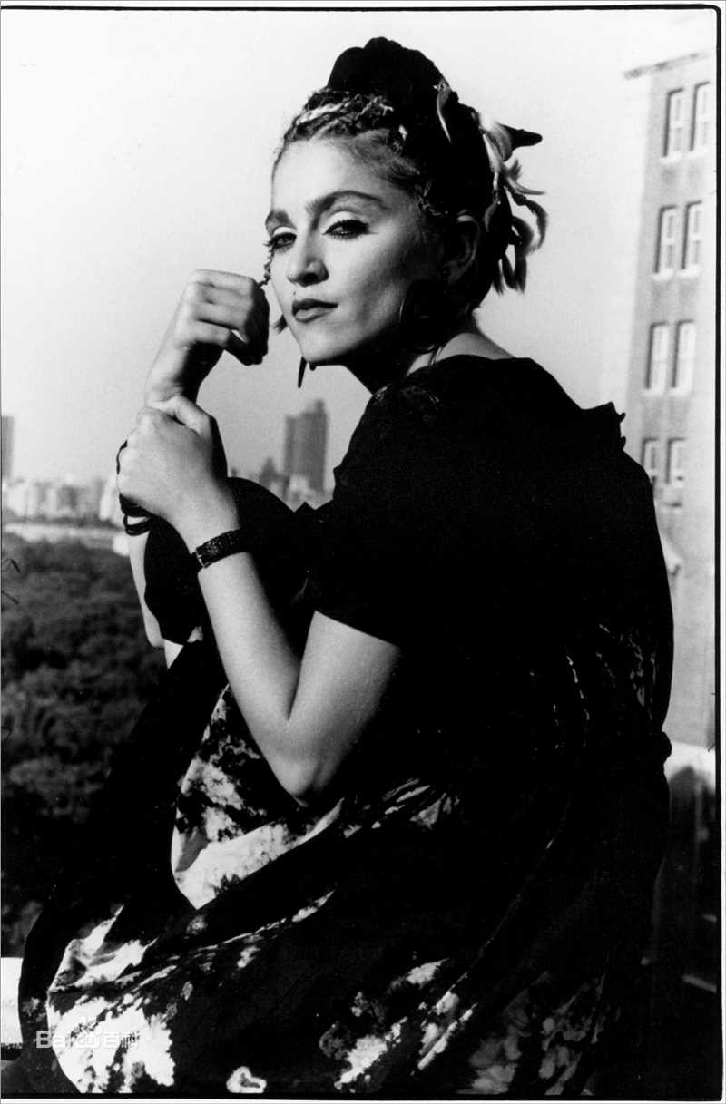 最新麦当娜·西科尼(Madonna Ciccone)麦当娜精彩图册