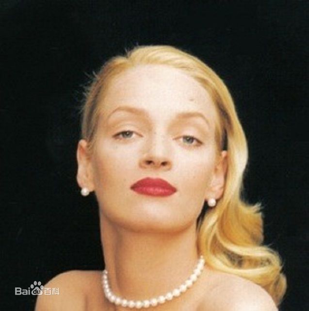 乌玛·瑟曼(Uma Thurman)前后照片