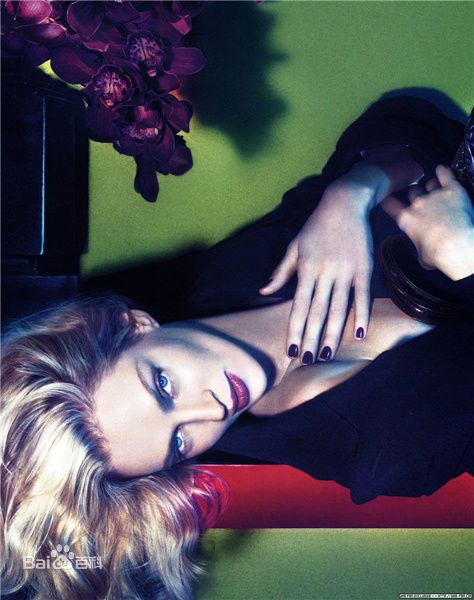 精选乌玛·瑟曼(Uma Thurman)精彩图册1