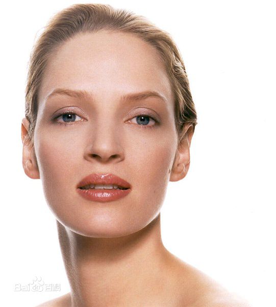 精选乌玛·瑟曼(Uma Thurman)精彩图册1