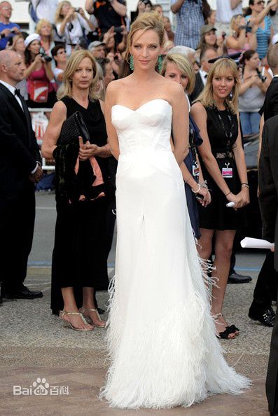 最新乌玛·瑟曼(Uma Thurman)精彩图册1