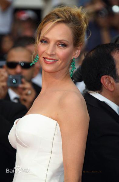 最新乌玛·瑟曼(Uma Thurman)精彩图册1
