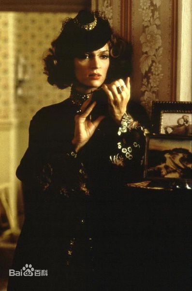 最新乌玛·瑟曼(Uma Thurman)精彩图册1