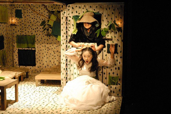 戏剧《白雪公主》