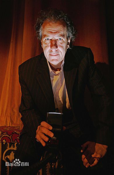 杰弗里·拉什(Geoffrey Rush)杰弗里拉什前后照片