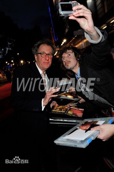 杰弗里·拉什(Geoffrey Rush) 生活照性感图片图集