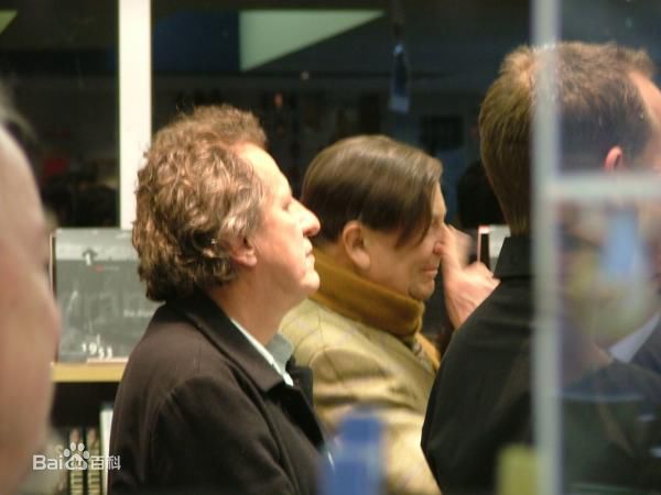 杰弗里·拉什(Geoffrey Rush) 生活照性感图片图集