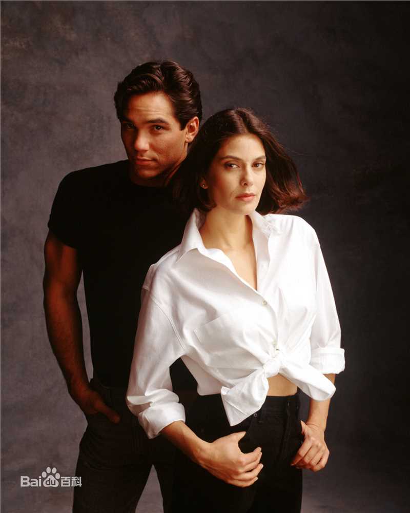 最全泰瑞·海切尔(Teri Hatcher)精彩图册