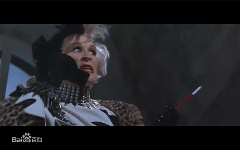 精选格伦·克洛斯(Glenn Close)在代表作《101斑点狗》中的图册